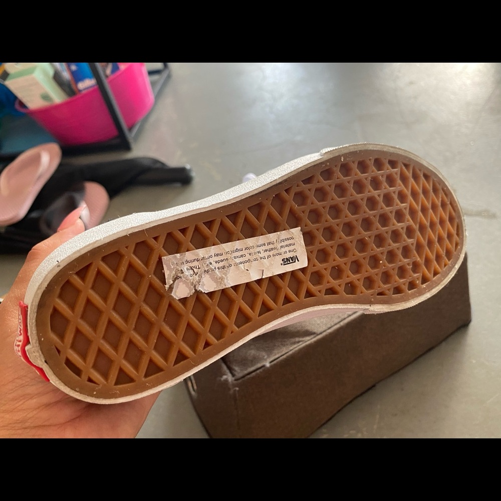 Vans, lightly used - Picture 2 of 7